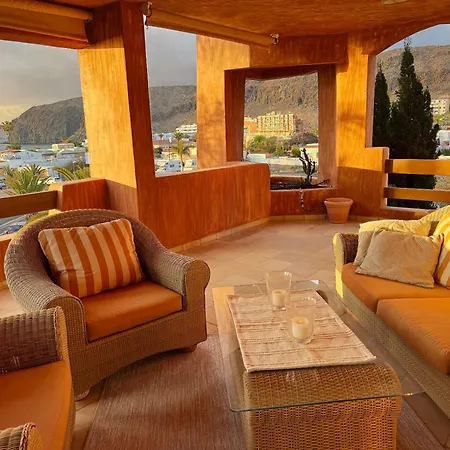 Adjona - 2 Bedroom With Large Terrace And Ocean Views بالم مار