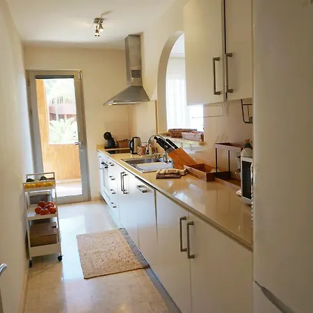 Adjona - 2 Bedroom With Large Terrace And Ocean Views Apartman *