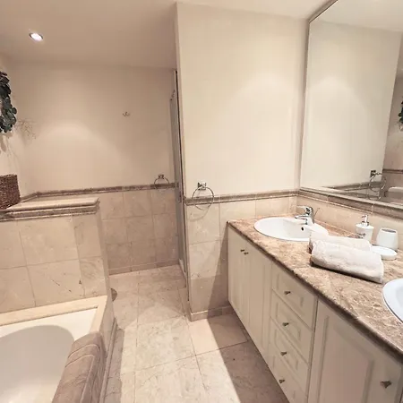 Appartement Adjona - 2 Bedroom With Large Terrace And Ocean Views