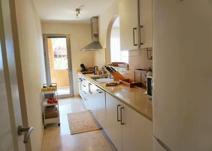 Adjona - 2 Bedroom With Large Terrace And Ocean Views Apartment *